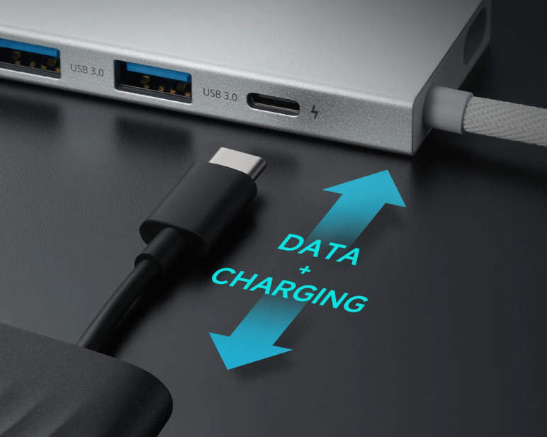 Xiaomi 5-in-1 Type-C HUB, Multiport adapter, 3x USB-A, USB-C 100W PD, 4K 60Hz HDMI, Fém ház