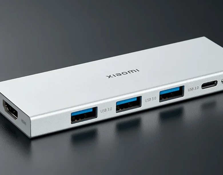 Xiaomi 5-in-1 Type-C HUB, Multiport adapter, 3x USB-A, USB-C 100W PD, 4K 60Hz HDMI, Fém ház